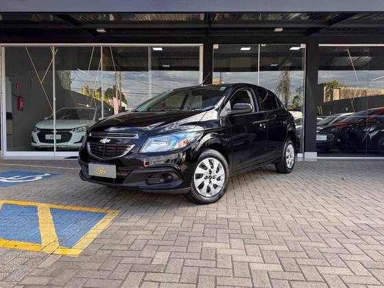 CHEVROLET ONIX 1.4 MPFI LT 8V FLEX 4P MANUAL CHEVROLET ONIX 1.4 MPFI LT 8V FLEX 4P MANUAL
